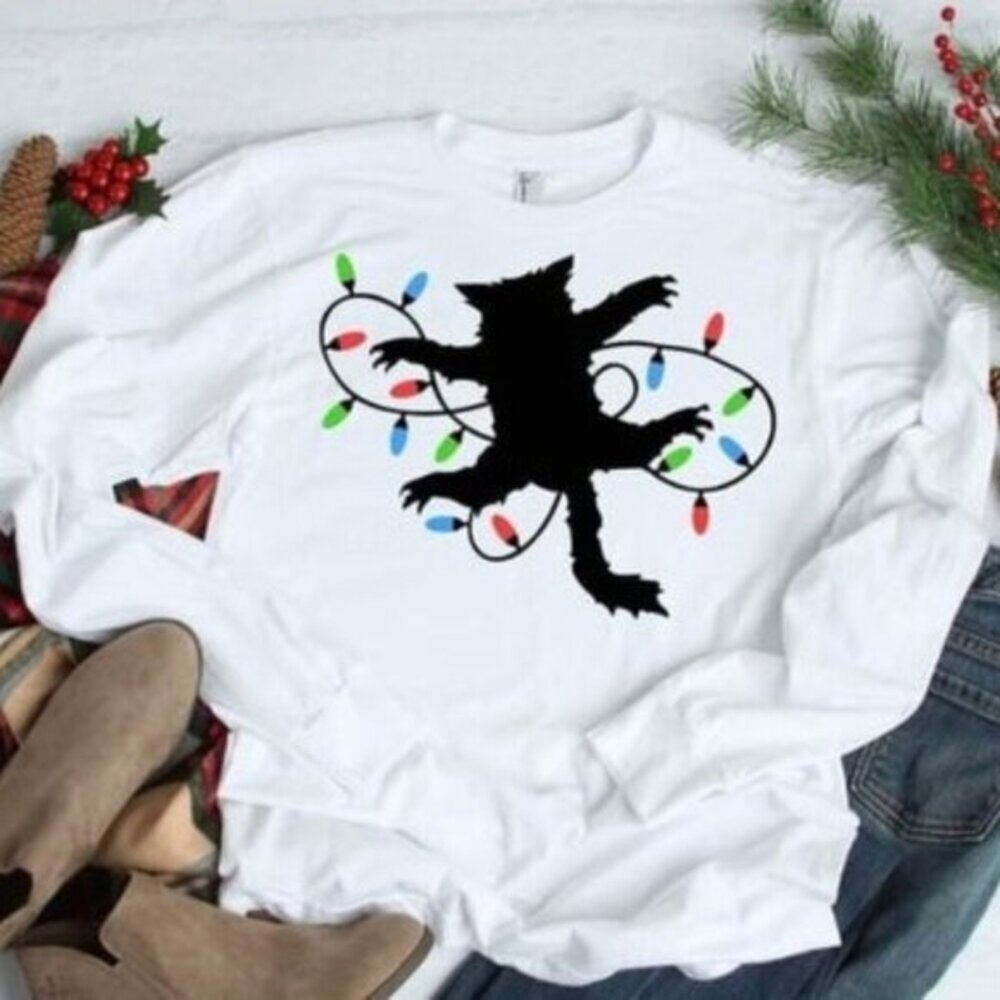 Christmas Cat Long Sleeve Tshirt size XL